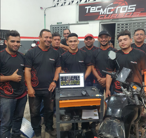 Alunos do curso Tec Motos
